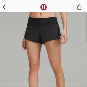 Lululemon Speed Up 2.5” Shorts, Size 6